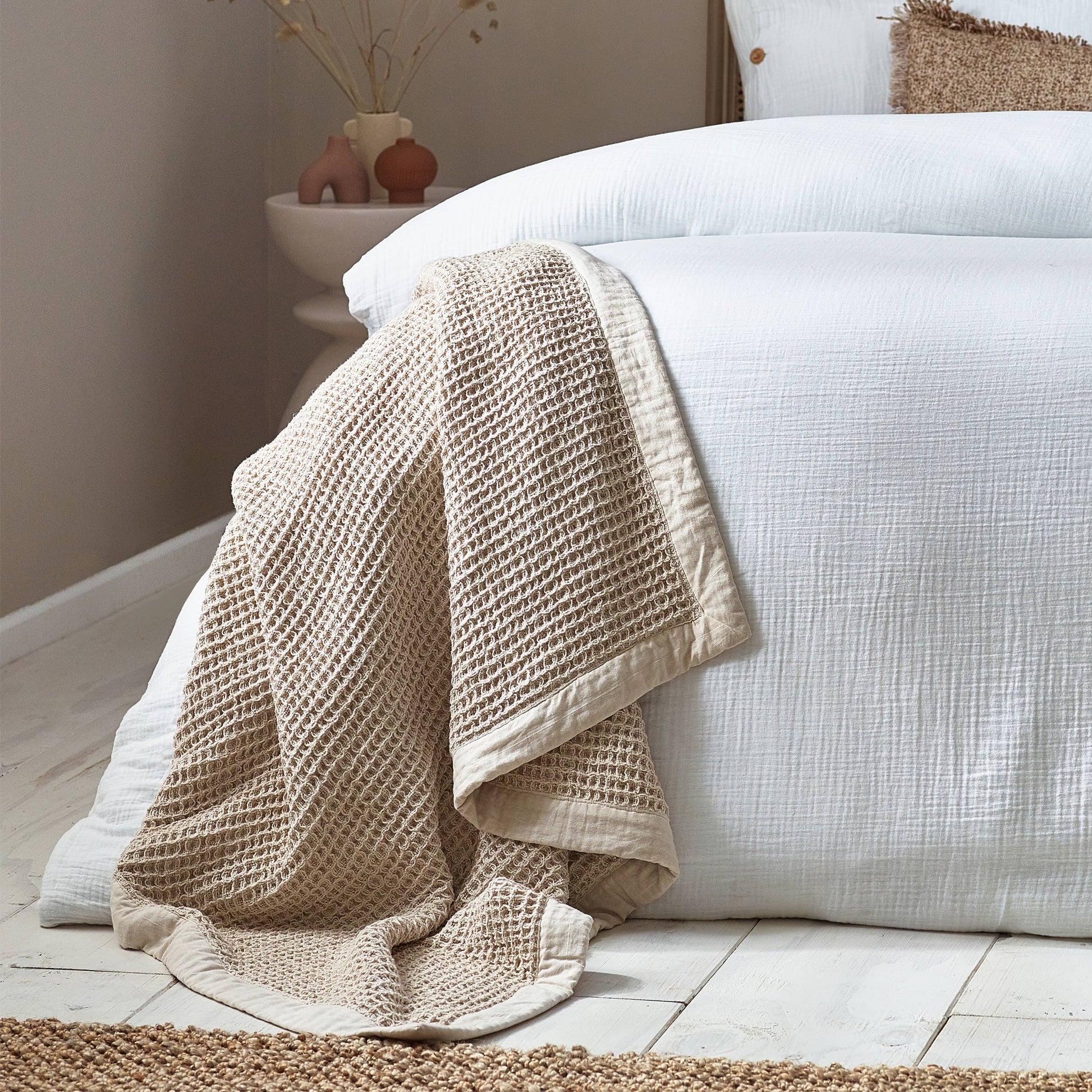Waffle Weave Oversized Throw in Natural - Stella's Boutique